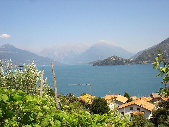 Lombardia-Pianello_di_Lario_(2)